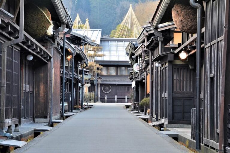 [from Takayama] Private Takayama & Shirakawa Go Tour Overview And Pricing