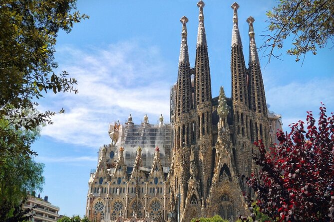 Gaudí and Modernism - Private Walking Tour - Overview of the Private Walking Tour