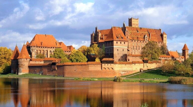 Gdansk: Malbork Castle & Westerplatte Tour With Local Lunch Tour Overview And Pricing