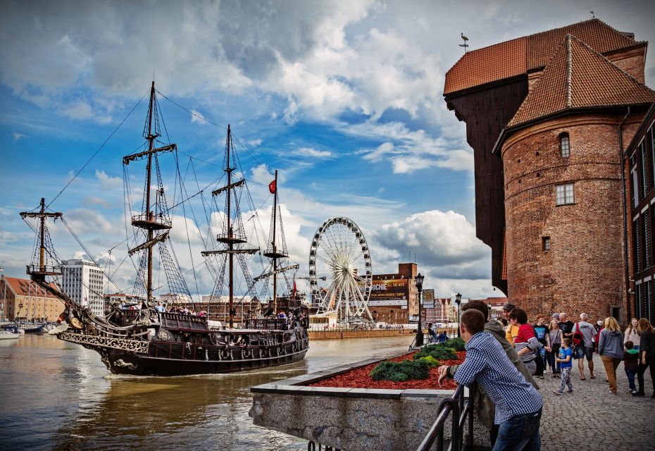 Gdansk Old Town Half-Day Private Walking Tour - Tour Overview