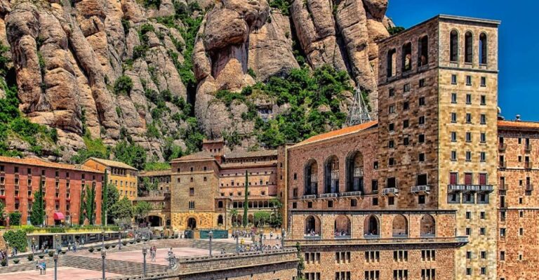 Hiking And Cultura To Montserrat Mountain Natural Park Overview Of Montserrat Mountain