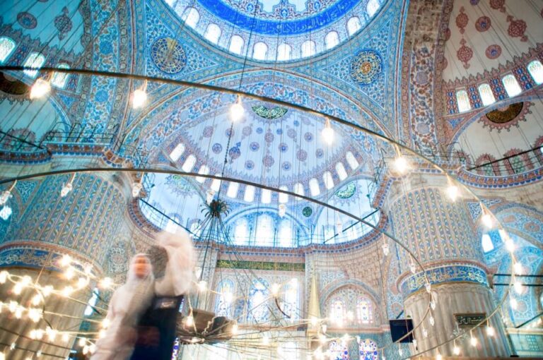 Istanbul: Blue Mosque, Hippodrome, Grand Bazaar Guided Tour Tour Overview