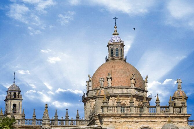 Jerez Walking Tour With Alcazar and Cathedral Entrance - Discovering Jerezs Historic City Center