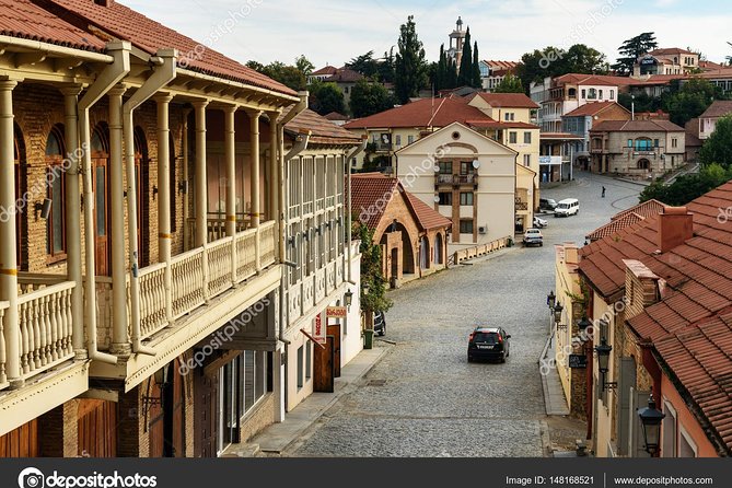 Kakheti: Signagi, Bodbe Monastery, Telavi, Wine Tour. Private Tour - Signagi: Italianate Charm