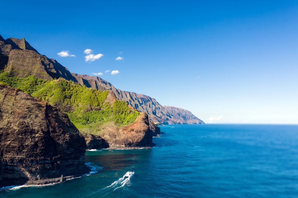 Kauai: Niihau and Na Pali Coast Full-Day Boat Tour - Highlights of the Tour