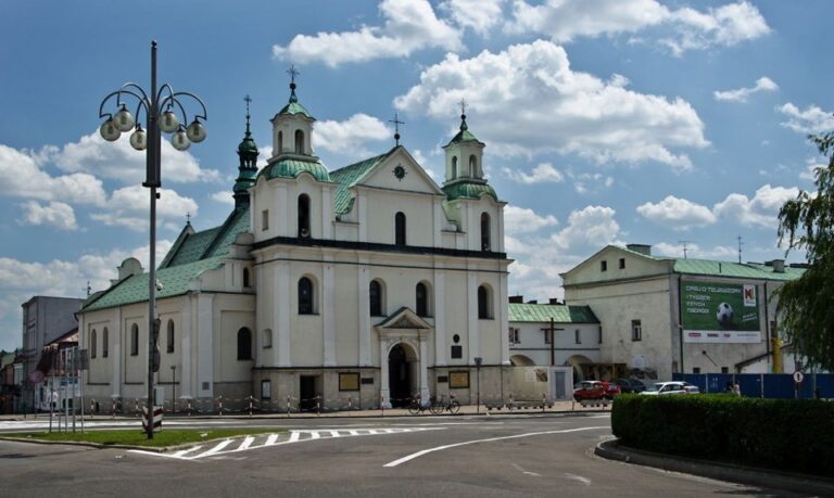 Krakow 1 Day Private Tour To Jasna Gora & Czestochowa Tour Overview And Details