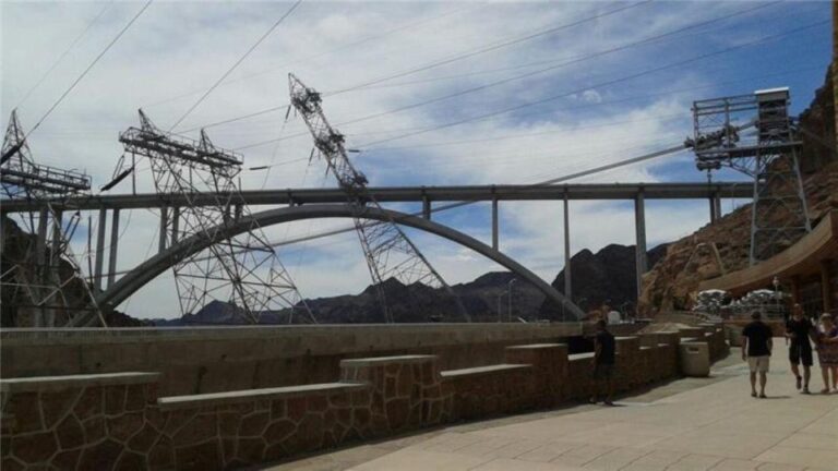 Las Vegas: Hoover Dam Guided Tour In Spanish Tour Overview