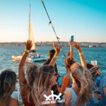 Lisbon: Day Boat Party With Live Dj And Night Club Entry Event Overview