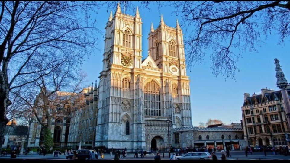 London: Westminster and Changing of the Guard Tour - Tour Overview