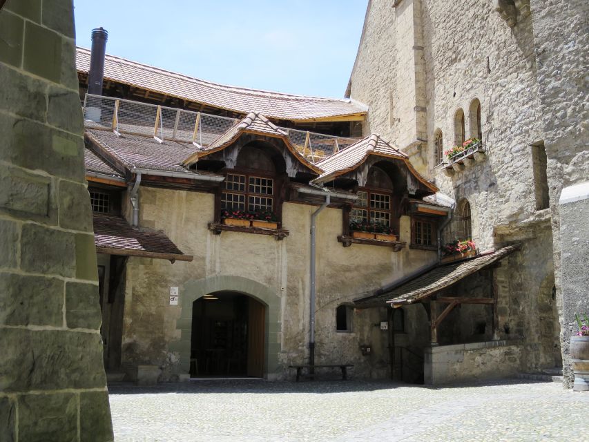 Montreux - Private Tour With a Visit to Chillon Castle - Tour Overview