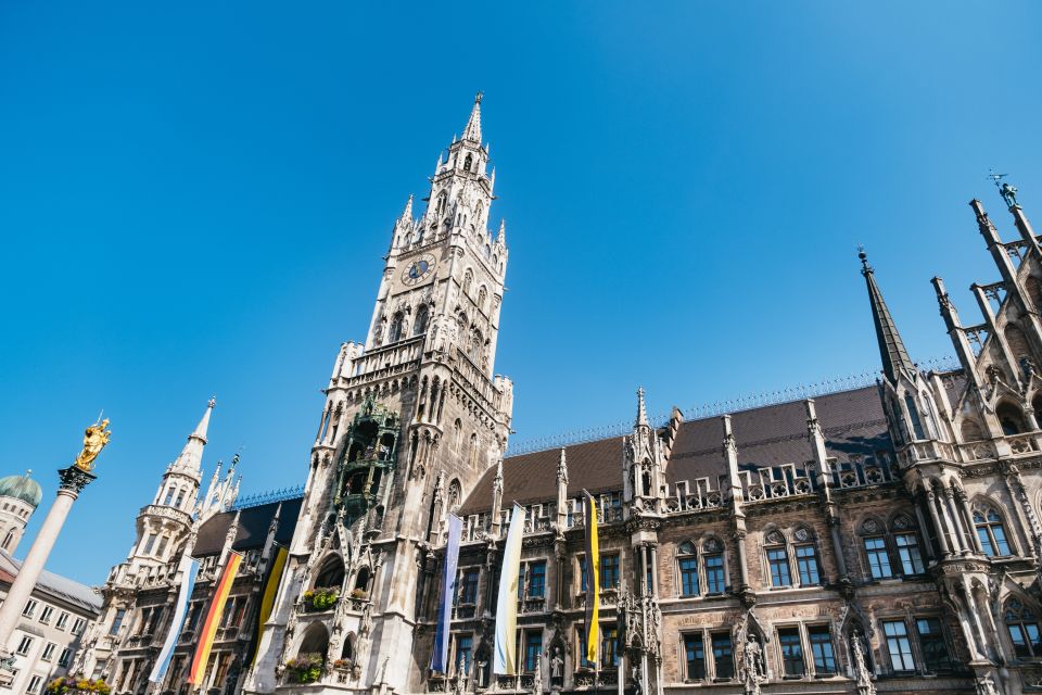 Munich 3-Hour Guided Bike Tour - Marienplatz and Old/New Town Hall