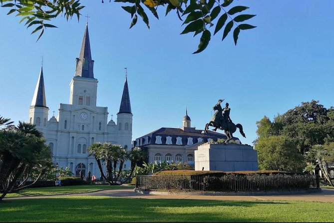 New Orleans City Tour: Cemetery, French Quarter, Garden District - Tour Overview