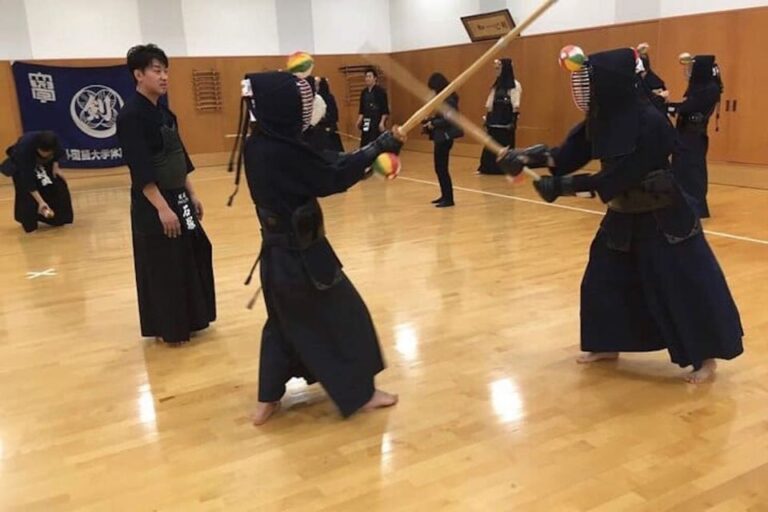 Osaka: Kendo Workshop Experience Workshop Overview