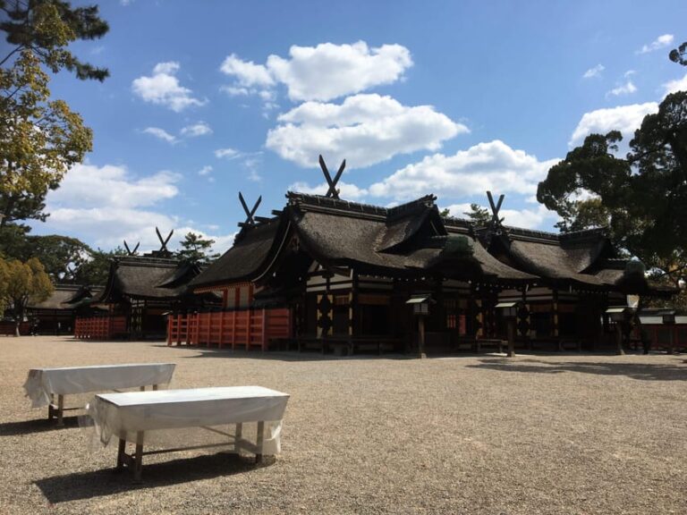 Osaka: Private Guided Tour Of The Historical City Sumiyoshi Taisha Shrines Ancient History