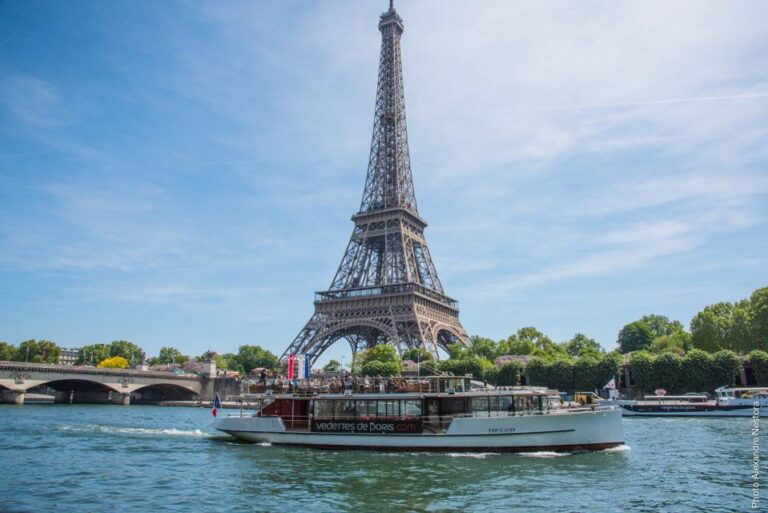 Paris: River Seine Cruise With Optional Drinks And Snacks Activity Description