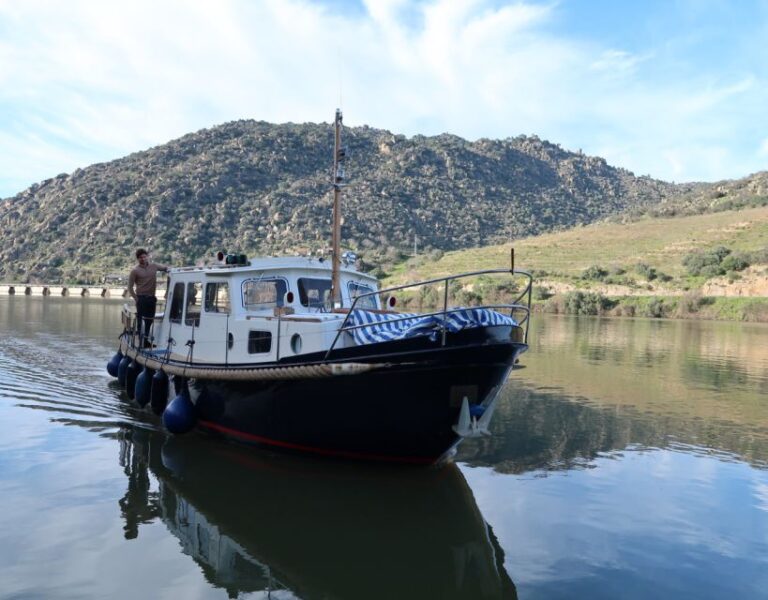 Porto: Private Douro Valley Tour, Yacth, Wine Taste & Lunch Private Transportation And Pickup