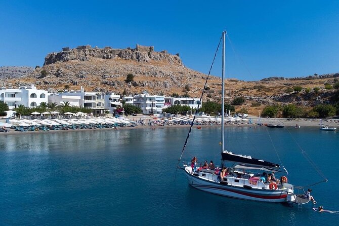 Private Full/Half-Day Boat Trip in Greece With Food and Drinks - Included Lunch and Beverages