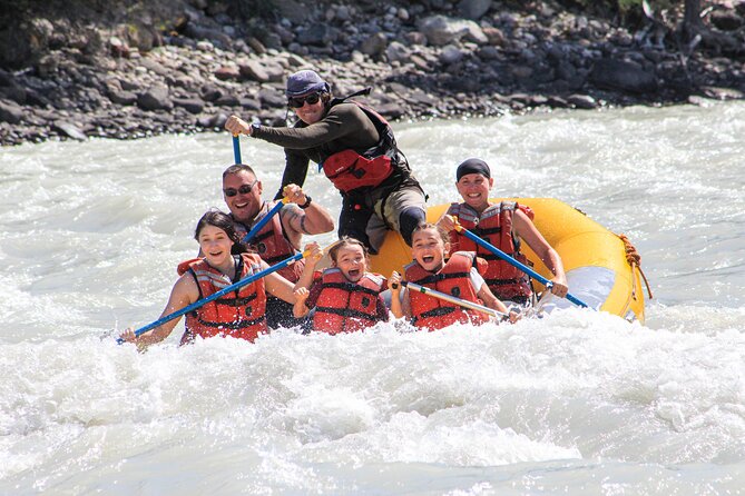 Rafting on Athabasca River Mile 5 in Jasper - Overview of the Adventure