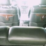 Round Trip Airport Private Transfer (nassau Limousine) Vehicle Capacity