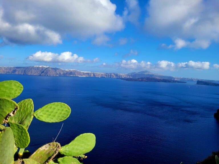 Santorini: Private Island Tour Tour Overview