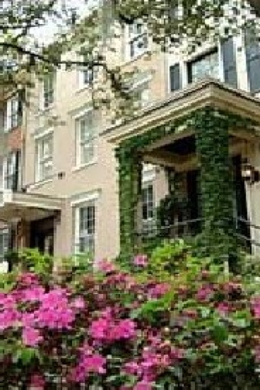 Savannah: History and Southern Hospitality Homes Walk - Experience Highlights