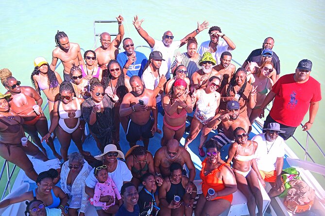 Shared Party Boat Cruise & Snorkel in Wonderful Time in Paradisea - Included Amenities