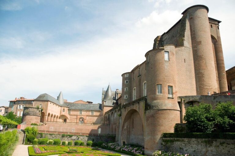 The Episcopal City Of Albi The Palais De La Berbie Gardens