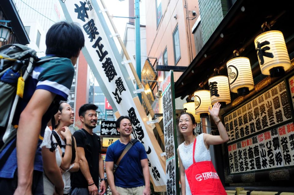 Tokyo: Shinjuku Drinks and Neon Nightlife Tour - Tour Overview