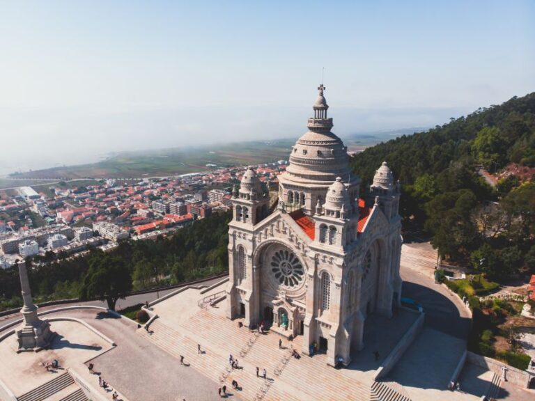 Viana Do Castelo, Ponte De Lima, And Valença Private Tour Tour Overview