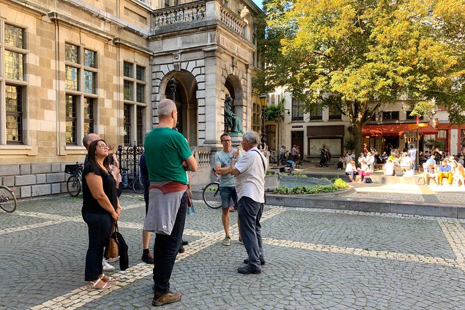 Walking Tour: Highlights of Antwerp - Exploring Grote Markt