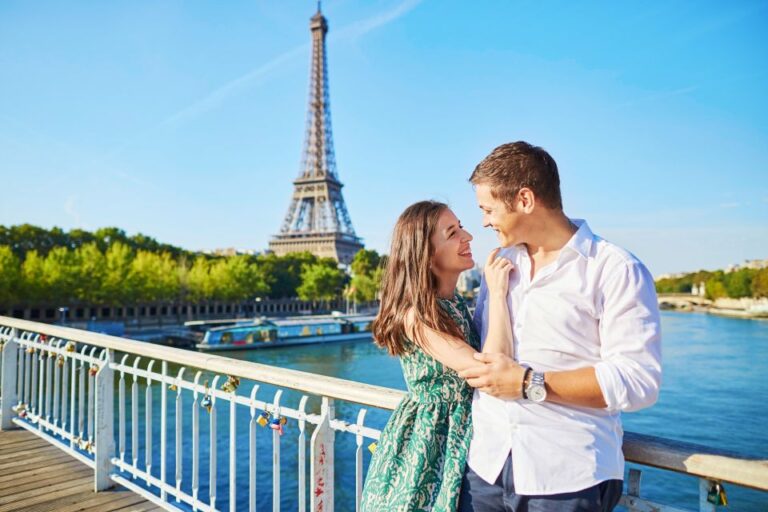 Walking Tour Of Paris Old Town And Seine River Cruise Tour Duration And Availability