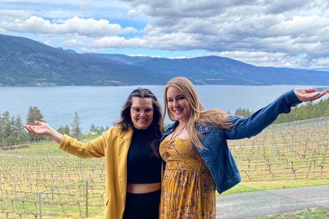 West Kelowna Half-Day Guided Wine Tour With 4 Wineries - Tour Overview