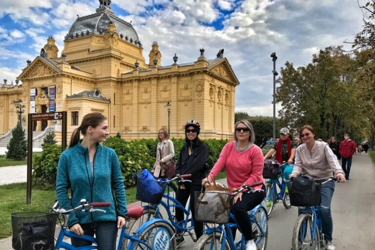 Zagreb: 2.5 Hour Highlights Bike Tour Tour Overview