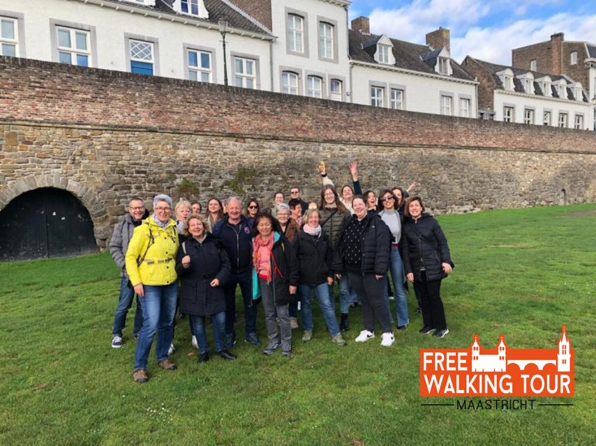 2 Hours (Tip-Based) Walking Tour in Maastricht - Key Points