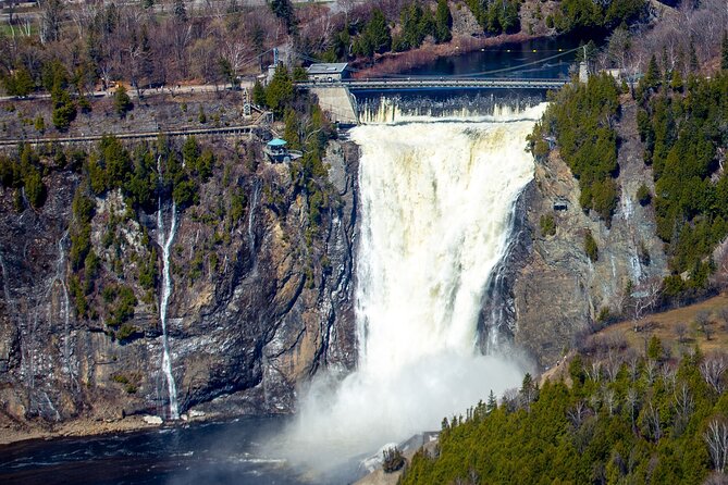 15 Minute Helicopter Tour Over Quebec City 40KM - Whats Included in the Tour