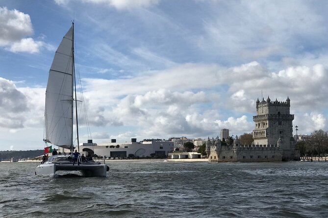 2H Tour on a Private Sailing Catamaran Scarlett up to 16 People - Landmarks Visible From the Water