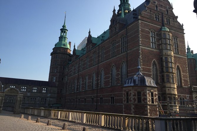 A Day at North Zealand Castle Tour - Visiting Fredensborg Palace