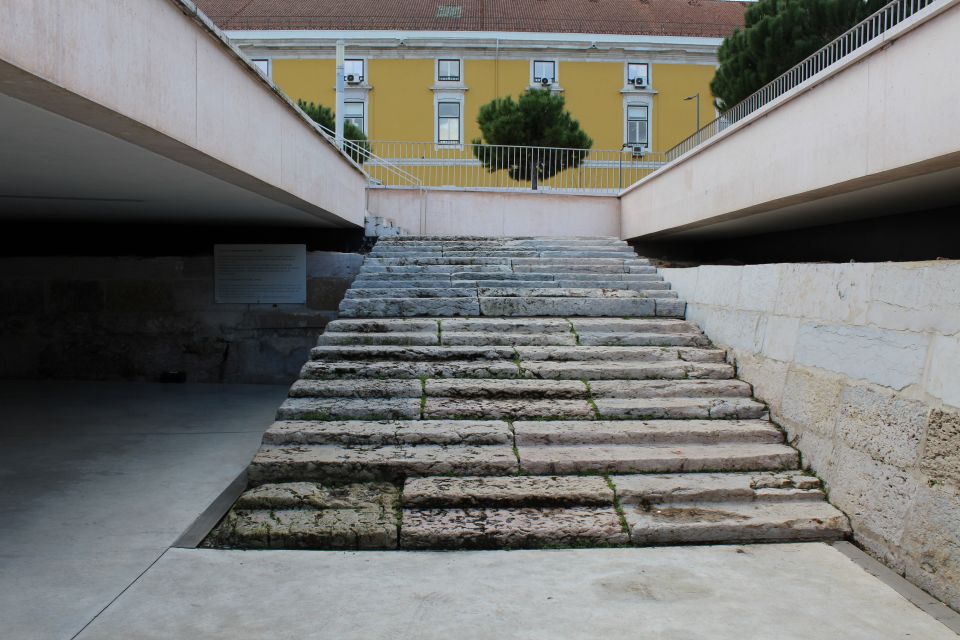 African History and Heritage Walking Tour in Lisbon - Key Landmarks