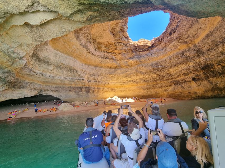 Albufeira: Benagil Cave and Dolphin Sightseeing Boat Cruise - Itinerary Highlights