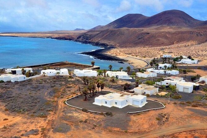 Amazing Jeep Safari at Graciosa Island, Lanzarote - Location and Meeting Point