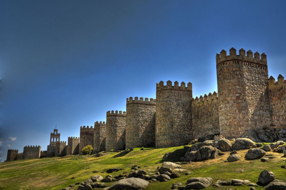 Avila: Private Walking Tour - Tour Inclusions