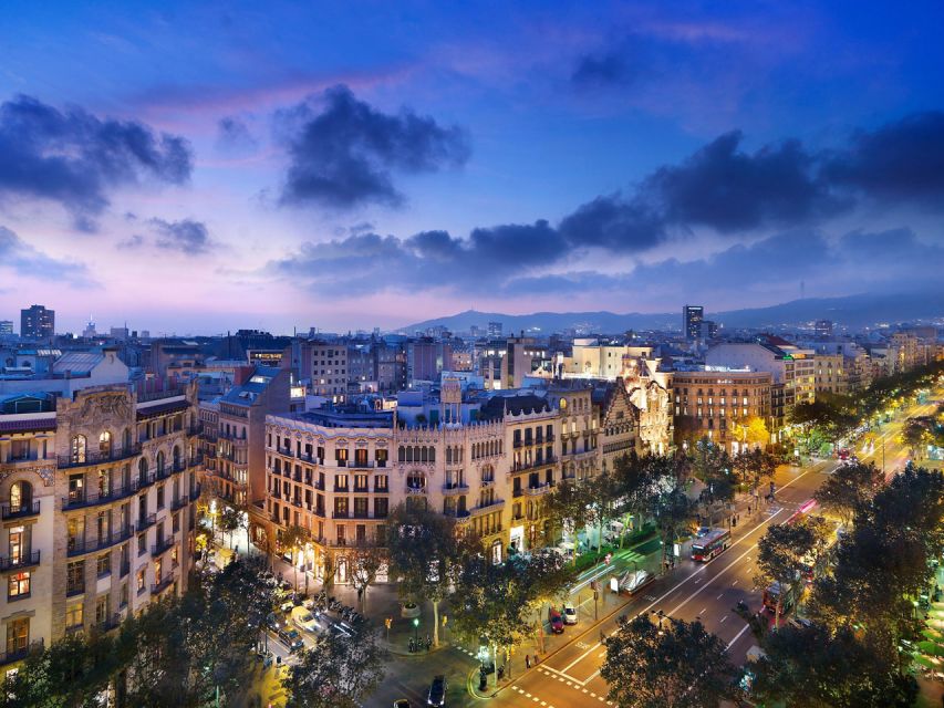 Barcelona: Full-Day Personalized City Tour - Itinerary and Highlights