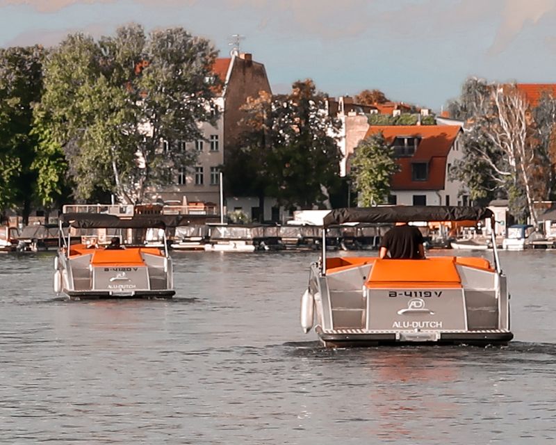 Berlin: Electric Boat Rental for Self-Driving 2 Hrs - Features