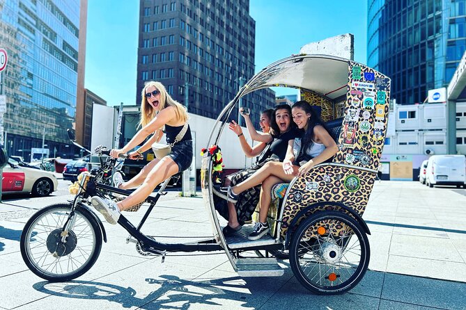 Berlin Rickshaw Tours Historical & Photo City Tour 120min - Sightseeing - Meeting and Pickup