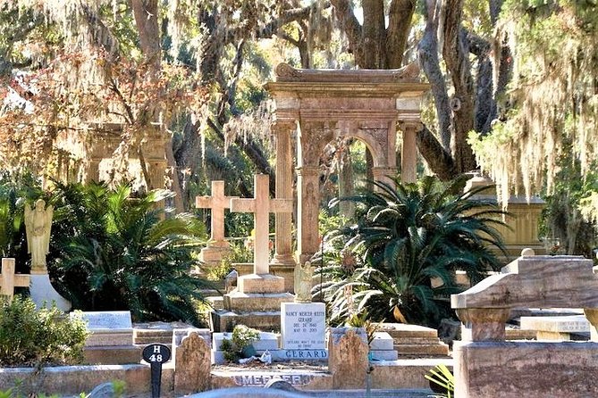 Bonaventure Cemetery Walking Tour With Transportation - Transportation and Meeting Details