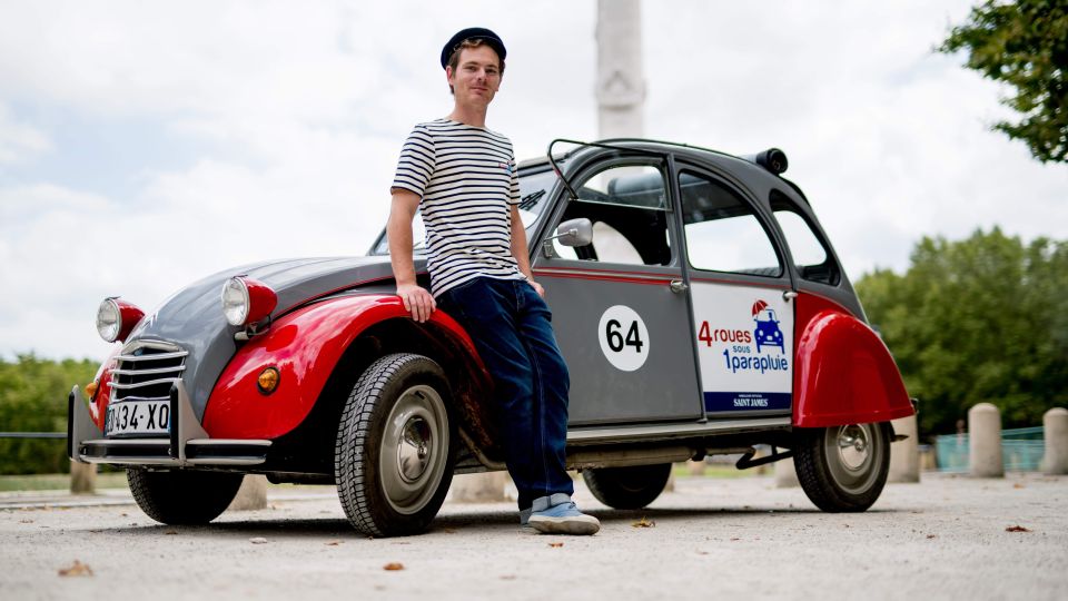 Bordeaux: Private Tour in a Citroën 2CV 45min - Iconic Sights Discovery