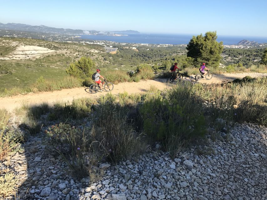 Calanques National Park: E-Mountain Bike With Virtual Guide - Featured Equipment