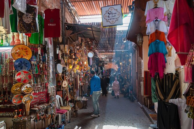 Casablanca Layover Private Tour to Marrakech With Airport Round-Trip Transfer - Explore Marrakech Attractions