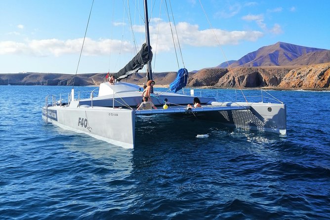 Catamaran F40 Lanzarote Sailing - Meeting Point and Location