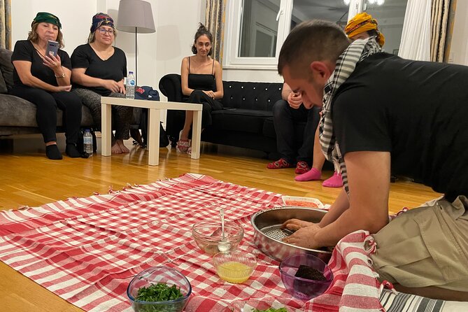 Çiğ Köfte Cooking Class/Night With Traditional Music at Home - Meeting and Pickup Details